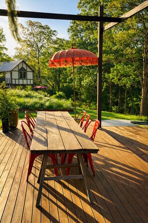 Exterior - Yulo Kopa (Ellenborough)