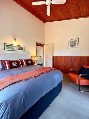 Cabaña Deluxe, 1 cama Queen size, cocineta, vista al jardín | Ropa de cama de alta calidad, edredón y camas con pillow-top