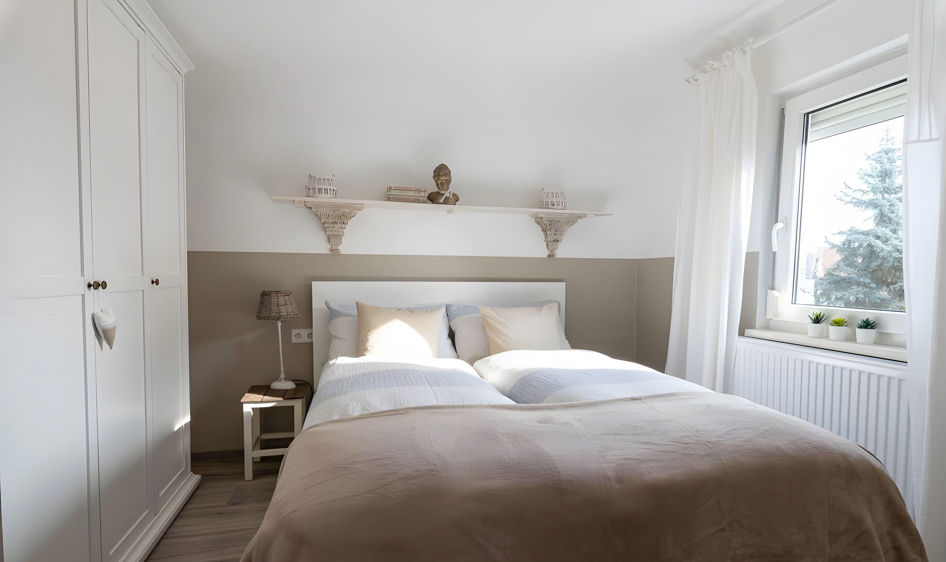 3 chambres, fer et planche à repasser, Wi-Fi, literie fournie