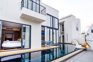 Piscina externa