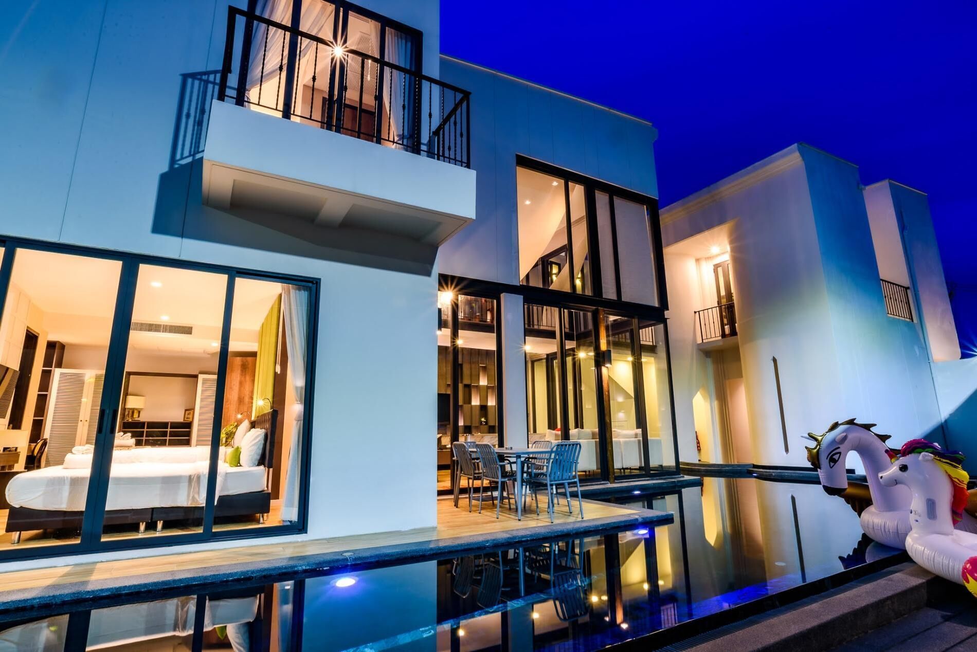 Alberca al aire libre 