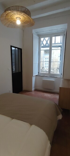 1 bedroom, Internet, bed sheets - Authentique Bouquet (Le Mans)