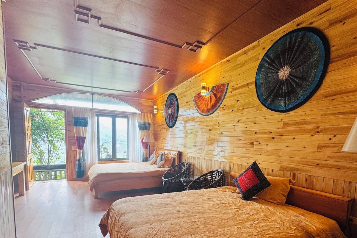 Habitación cuádruple Deluxe, vista a la montaña | Wifi gratis