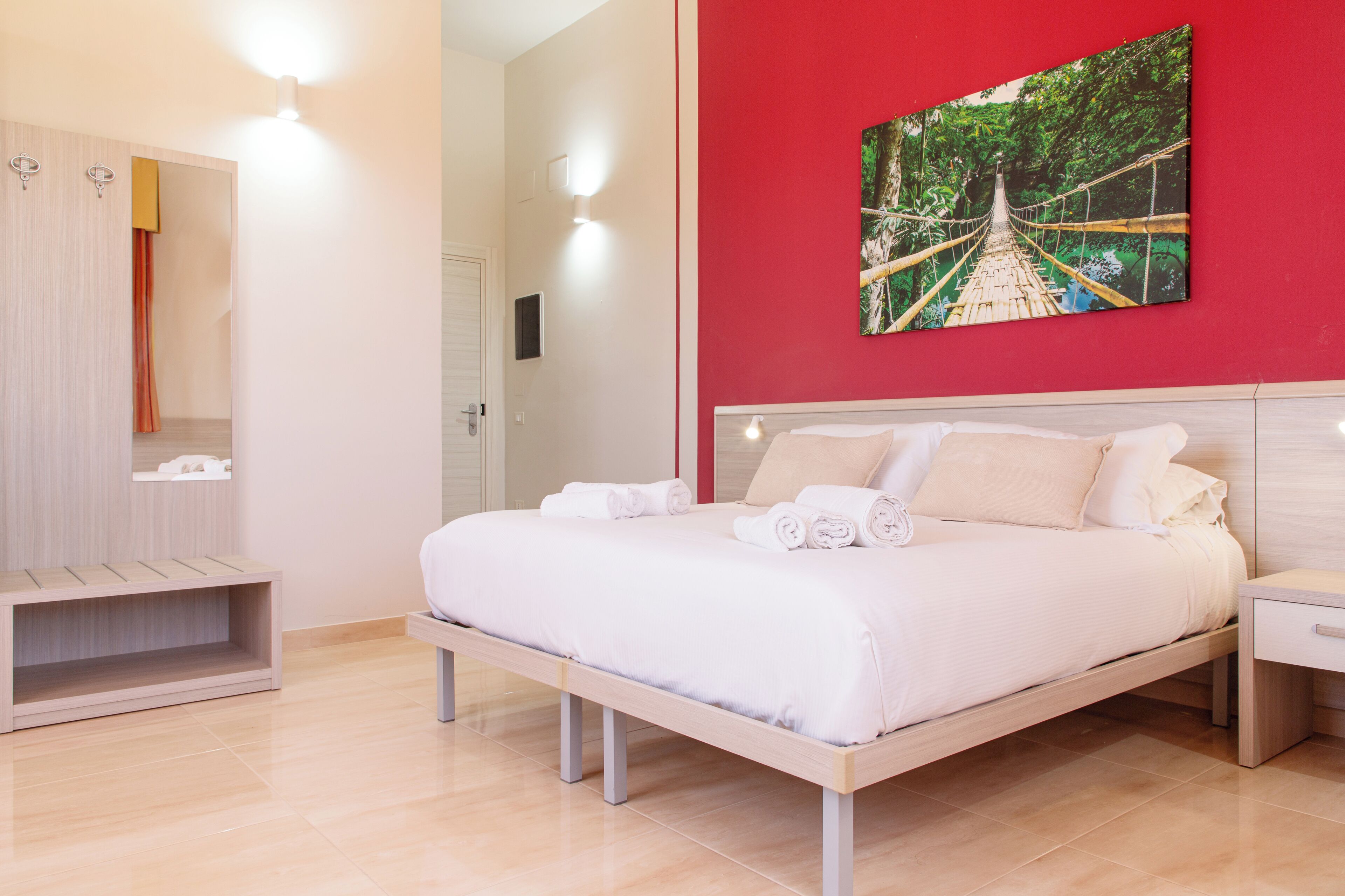 Minibar, in-room safe, desk, iron/ironing board