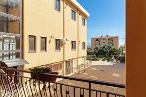 Courtyard - Syraka Hotel LR Collection (Syracuse)