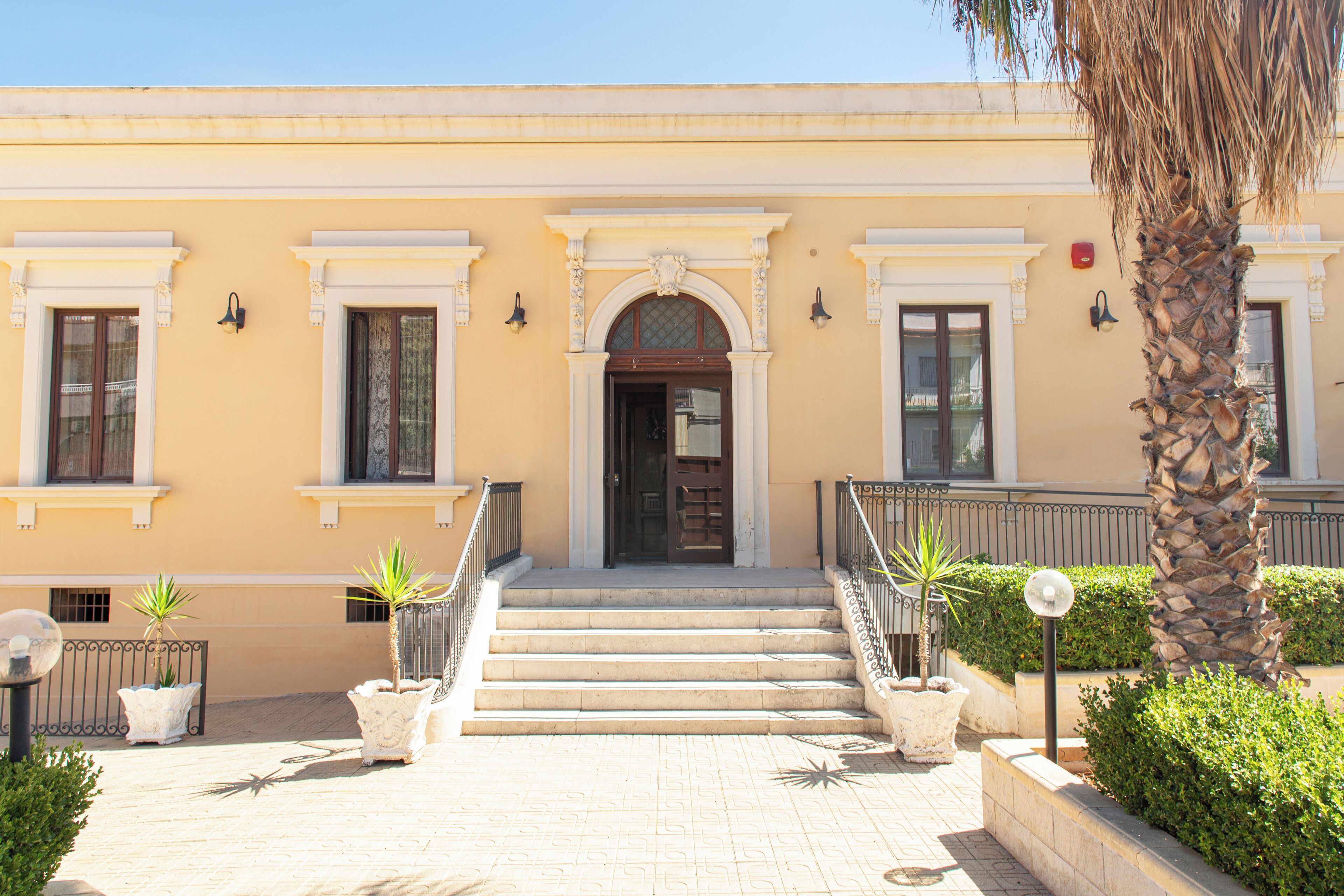 ด้านหน้าที่พัก