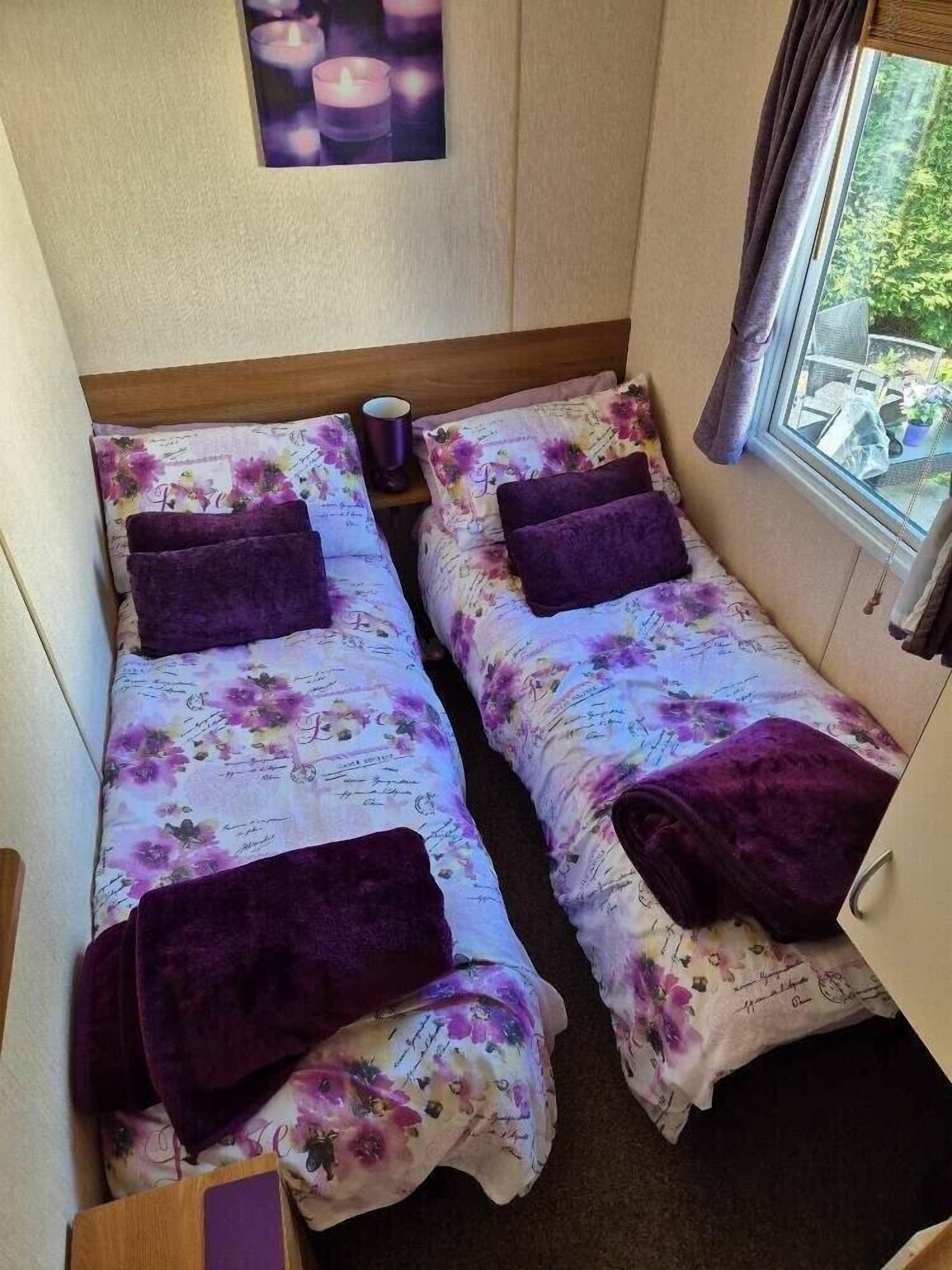 3 bedrooms, individually decorated, individually furnished, free WiFi