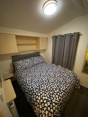 3 bedrooms, individually decorated, individually furnished, free WiFi