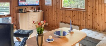 Awesome home in Jerup with WiFi