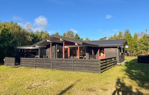 Awesome home in Jerup with WiFi