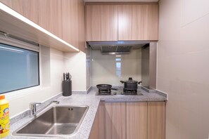 Departamento, 1 habitación, cocina, vista a la ciudad | Cocineta privada