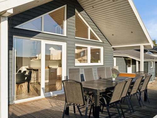 "Tajo" - 200m from the sea by Interhome