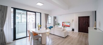Tyms Parisian 2BR APT  Paris Classic