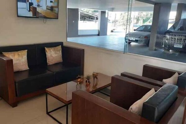 Interior - The Greenery Central Suite & Hotel (San Sai)