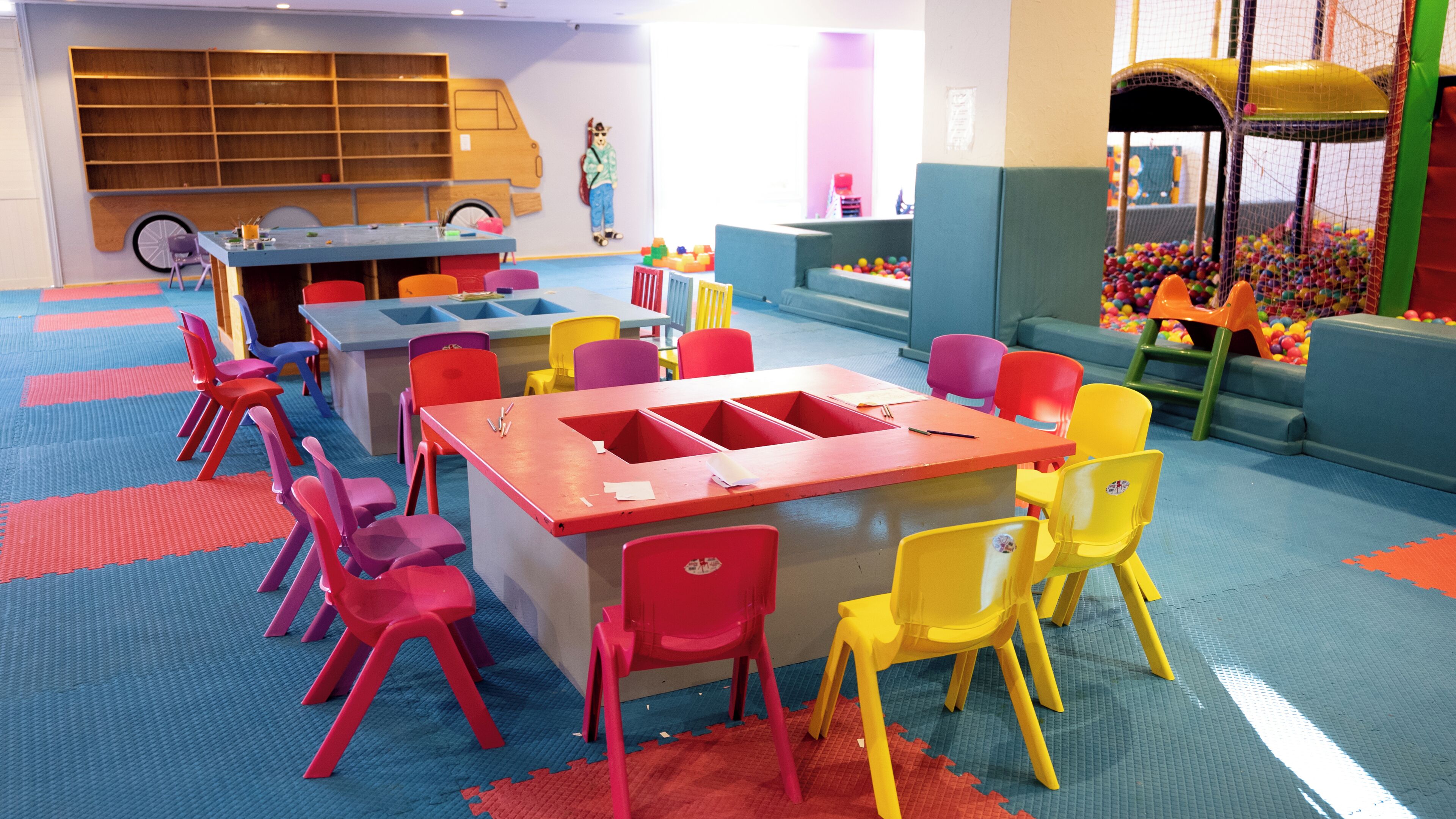 Children’s play area – indoor