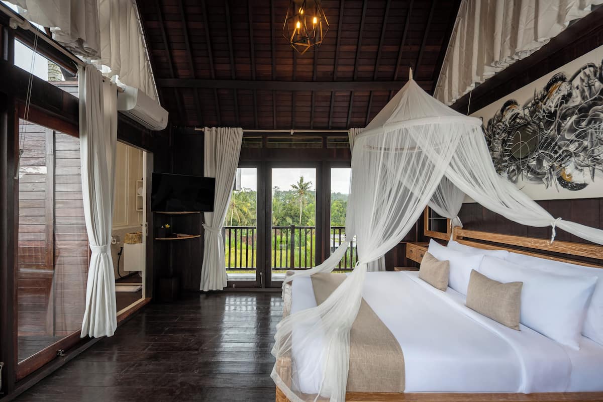 One Bedroom Wooden Villa