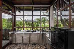 One Bedroom Wooden Villa | Private kitchen - Emana Abian Taksu (Payangan)