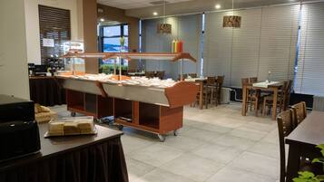 Morgenmadsbuffet hver dag (290 CZK pr. person)