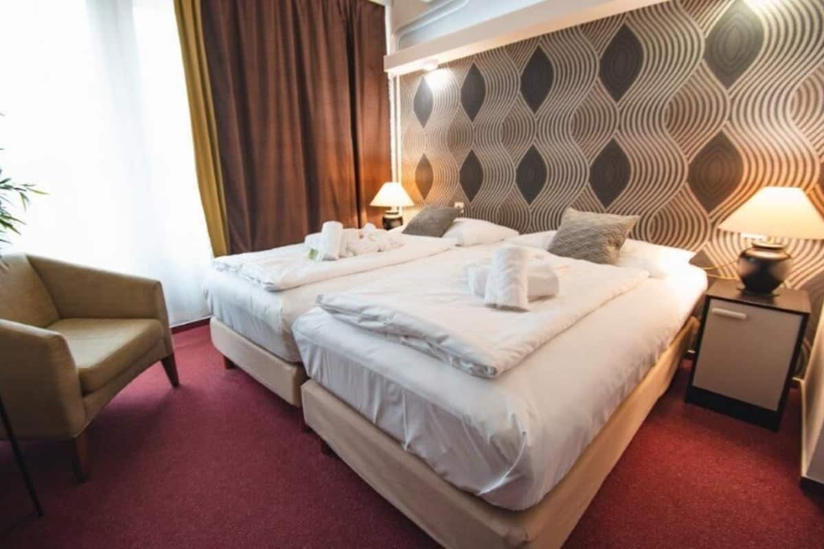 Standard-Doppelzimmer, Balkon