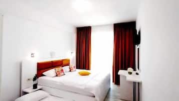 Triple Room, Sea View | Free WiFi
