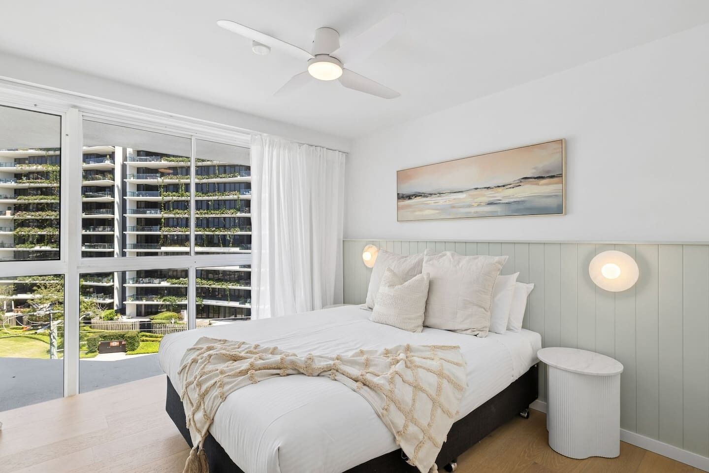 2 bedrooms, iron/ironing board, travel cot, WiFi