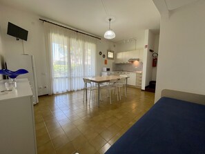 Villa - 2 soveværelser - balkon - udsigt til have | 3 soveværelser