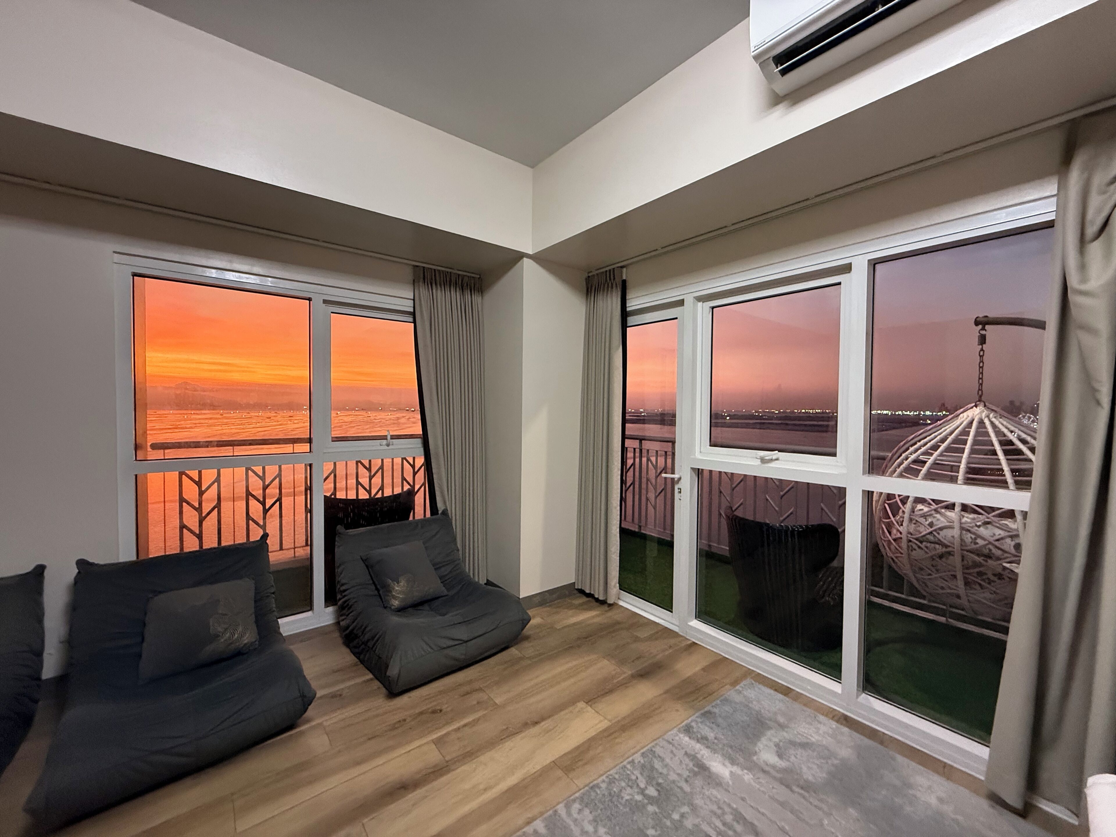 Luxury Apartment, Balcony, Sea View