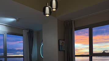 Deluxe Apartment, Balcony, Sea View | In-room safe, individually decorated, desk, laptop workspace
