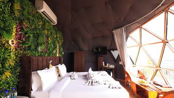 Luxury Glamp Room | Bureau, Wi-Fi gratuit