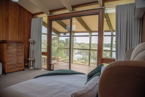 5 Schlafzimmer, Bügeleisen/Bügelbrett, WLAN, Bettwäsche