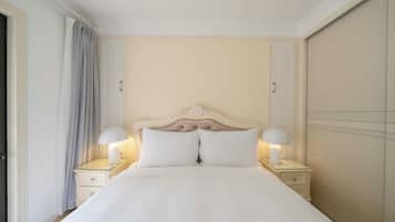 Superior Apartment, 2 Bedrooms, City View | Free WiFi