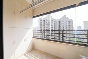 Superior Apartment, 2 Bedrooms, City View | Balcony