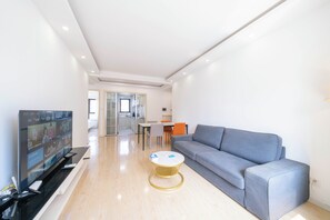 Interior - Tyms 2BR APT Xujiahui Dacheng Residence (Shanghai)