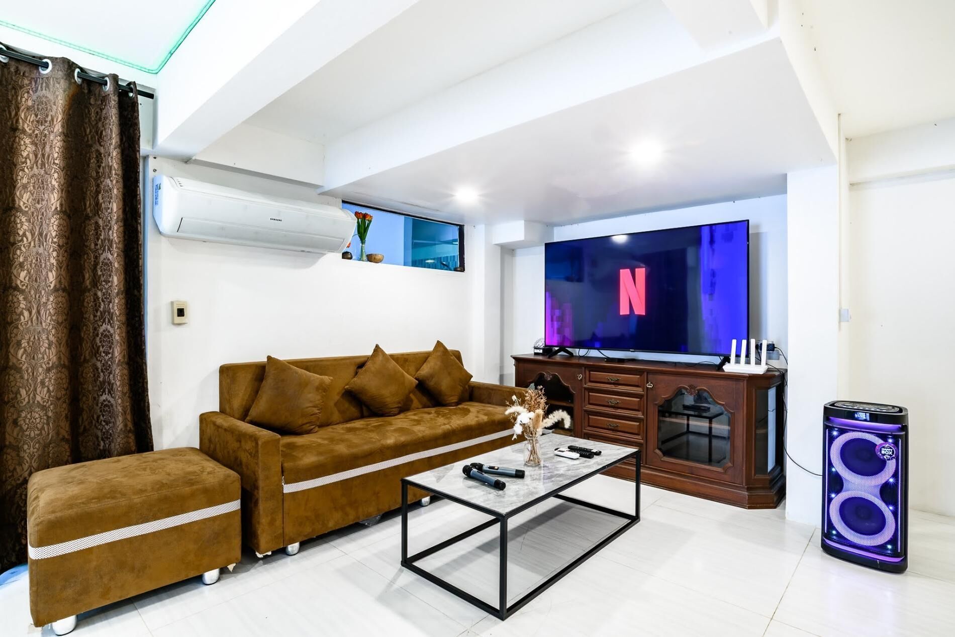 Villa, Pool View | Living area