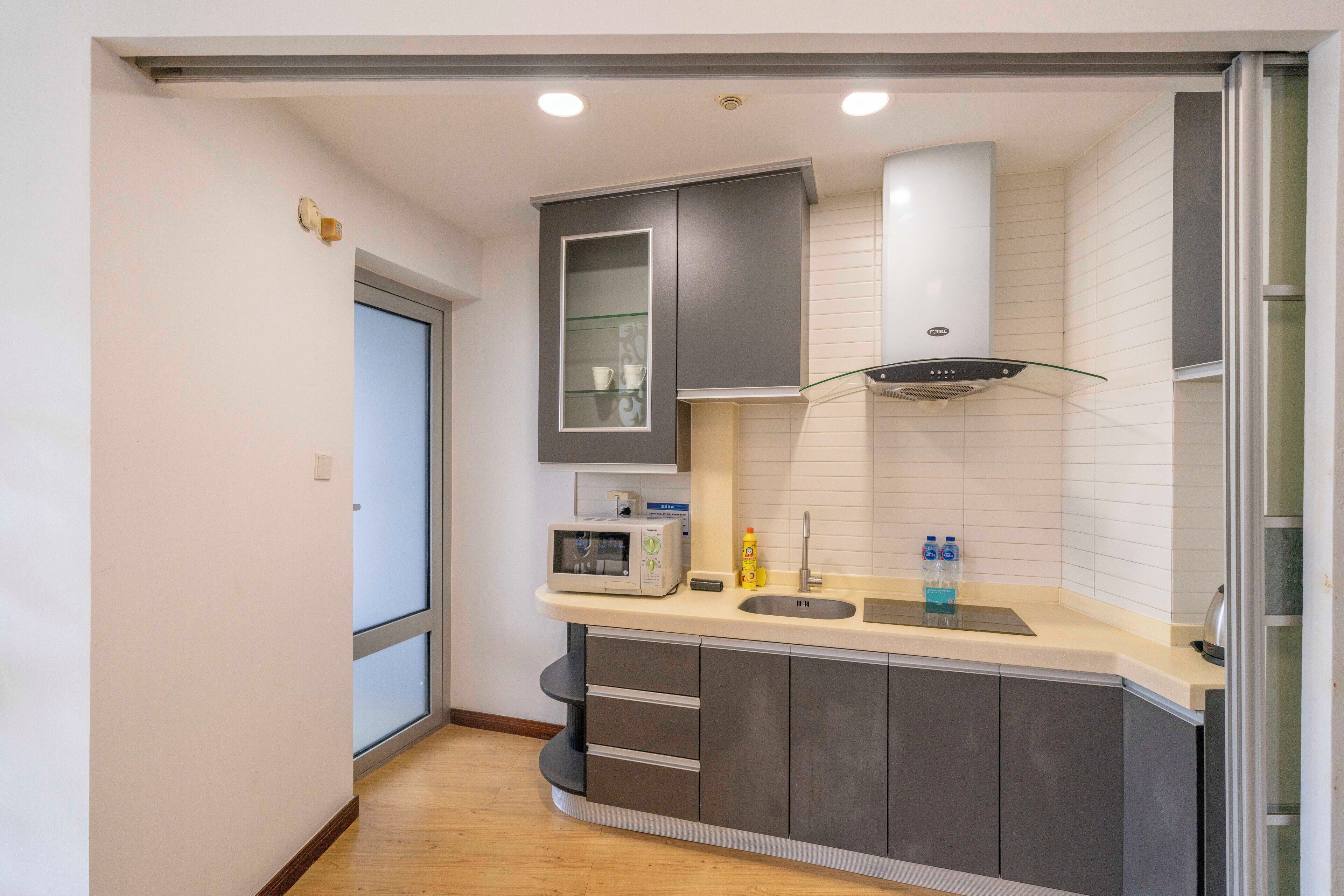 Superior Apartment, 1 Bedroom, Kitchen, City View | Private kitchenette