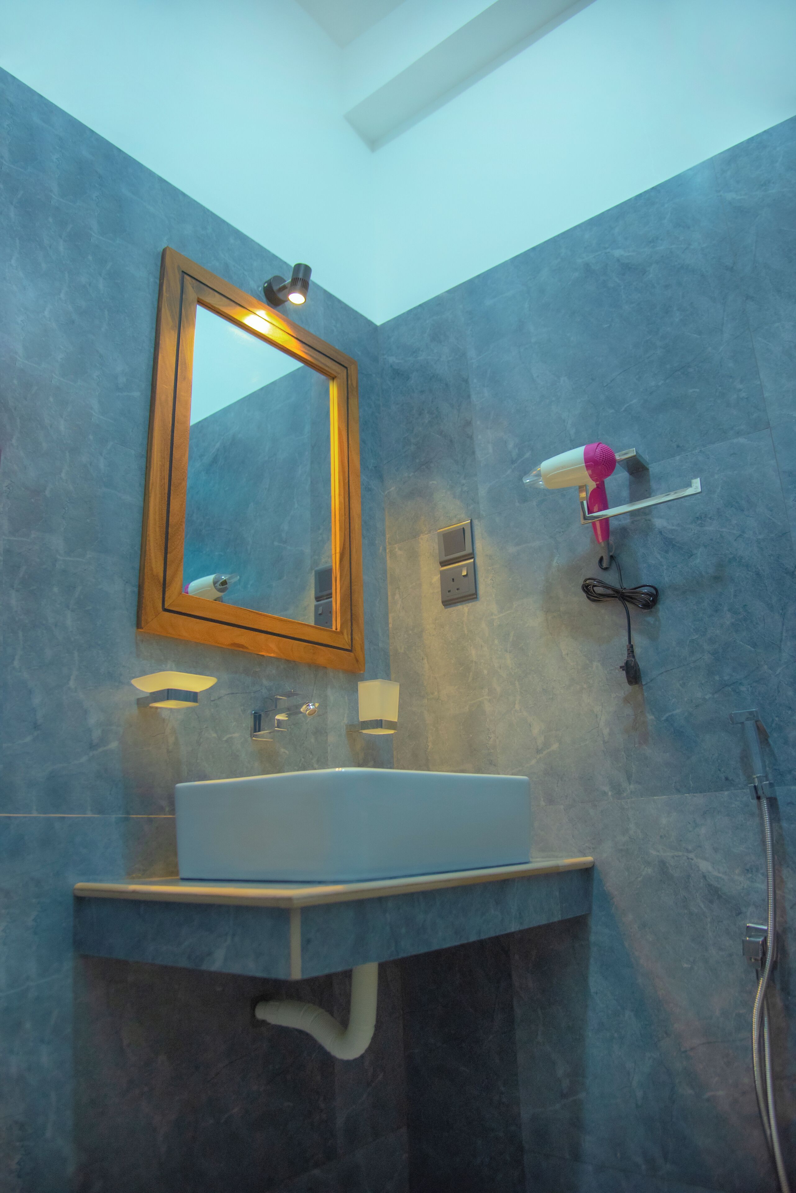 Deluxe Double Room | Bathroom