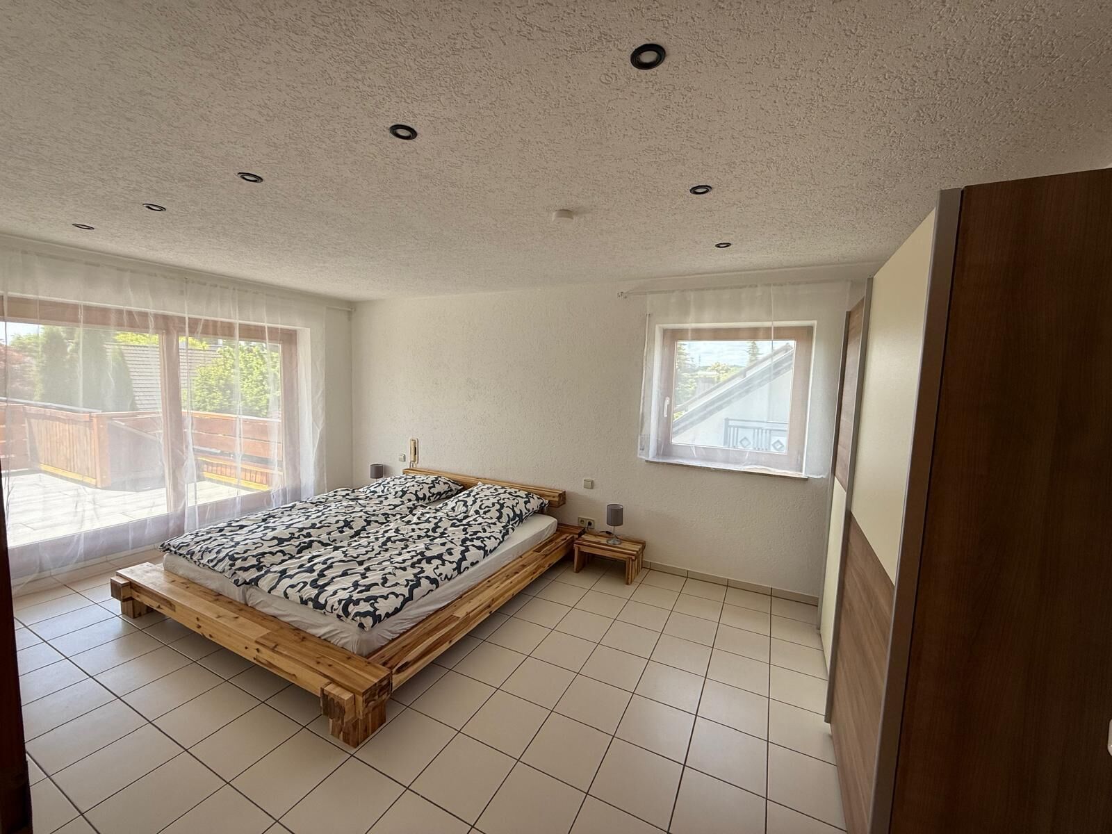 3 habitaciones y ropa de cama 