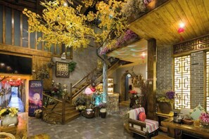 Interior - Hotel Baihui Inn (Zhangjiajie Pedestrian Street Dayong Ancient City Inn）) (Zhangjiajie)