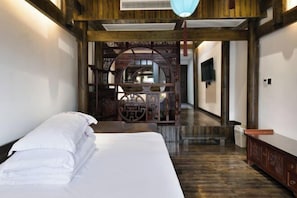 Room - Floral Hotel ·Fenghuang Grand Riverview (Fenghuang)