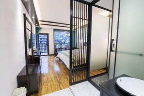 Room - Floral Hotel ·Fenghuang Grand Riverview (Fenghuang)