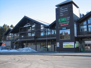 Cabin, 4 Bedrooms, Balcony, Garden View | Exterior