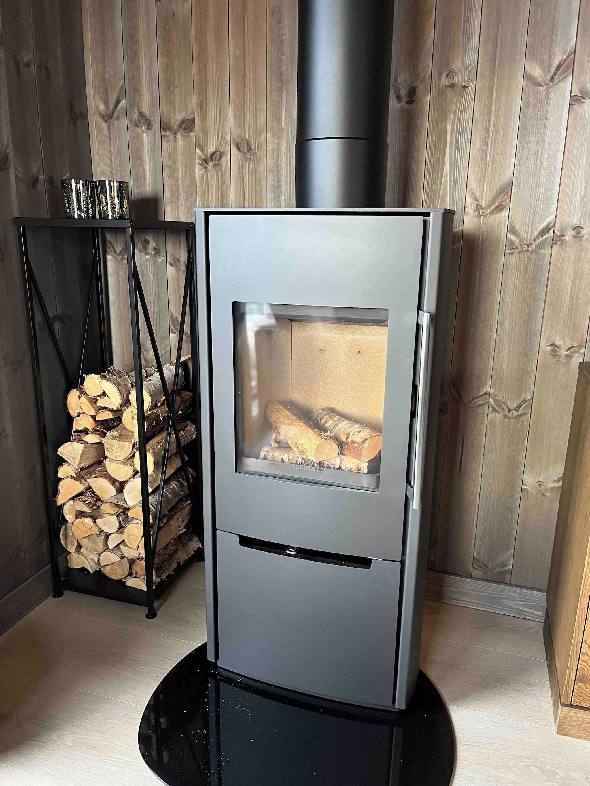 Cabin, 4 phòng ngủ, ban công, quang cảnh vườn | Nội thất