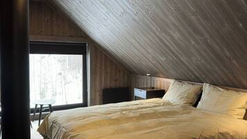 Cabin, 4 phòng ngủ, ban công, quang cảnh vườn | 4 phòng ngủ