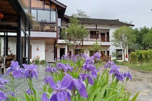 Interior - Sun Valley Expert Building (Xinning)