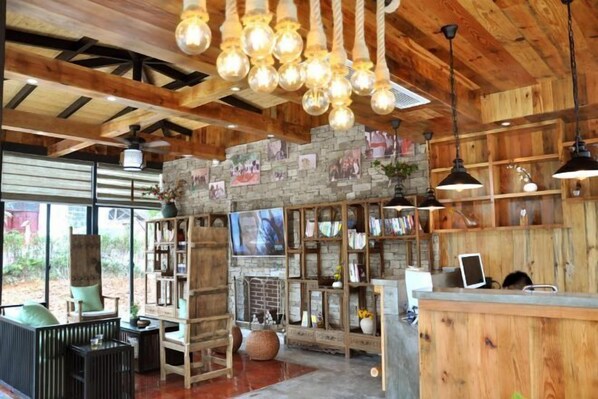 Interior - Sun Valley Expert Building (Xinning)