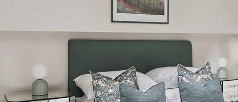 1 soverom, strykejern/-brett, wi-fi og sengetøy