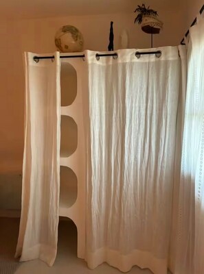 Hair dryer, towels, soap, toilet paper - La Cabane de Gordes (Gordes)