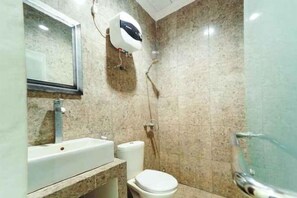 Bathroom - DS Residences Layur (North Semarang)