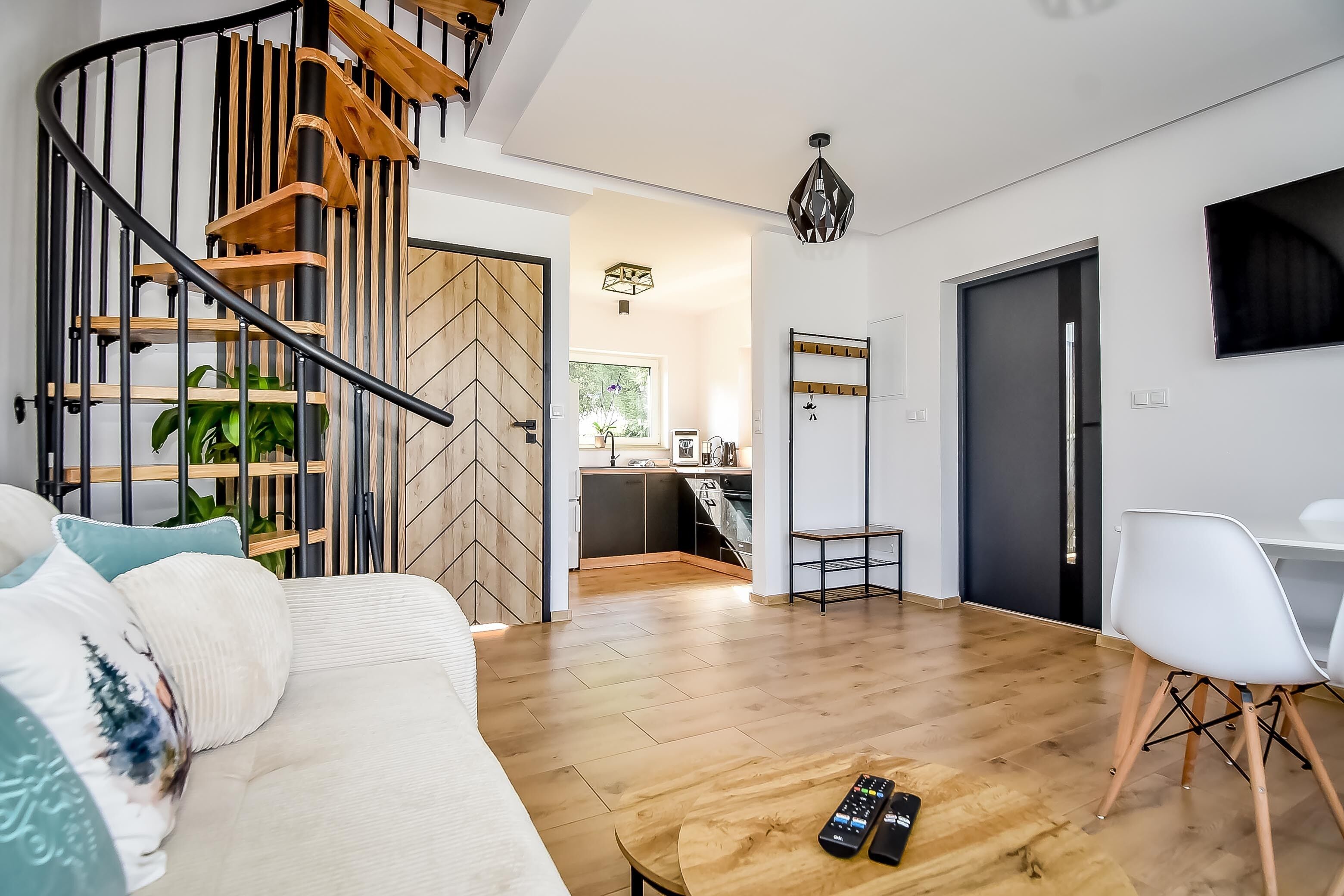 小木屋, 2 間臥室 | 客廳 | 平面電視