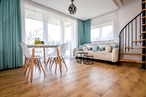 Chalet, 2 Bedrooms | Living room | Flat-screen TV